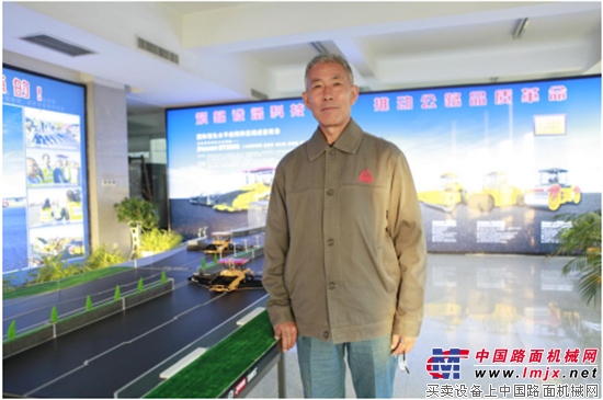 中大機(jī)械:不走尋常路 傳承匠心成就中國公路攤鋪專家