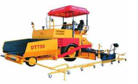 中大機(jī)械:不走尋常路 傳承匠心成就中國公路攤鋪專家